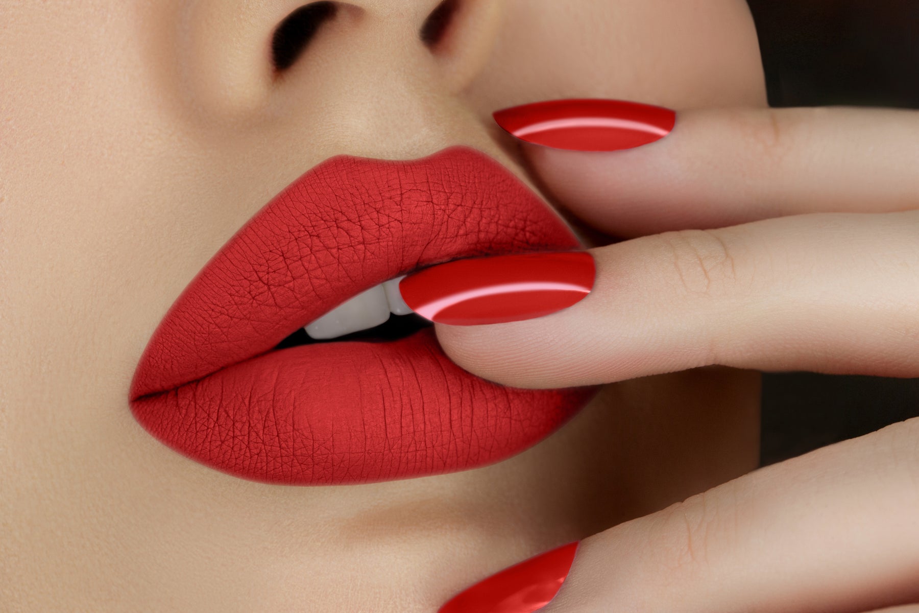 Liquid Velvet Lipstick