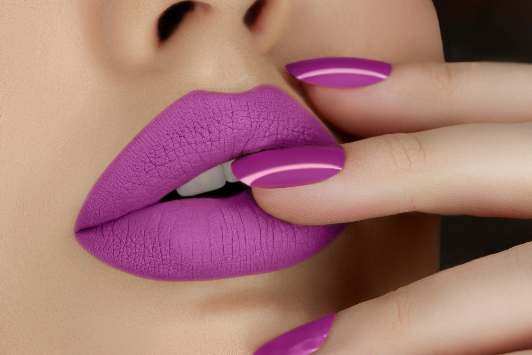 Liquid Velvet Lipstick